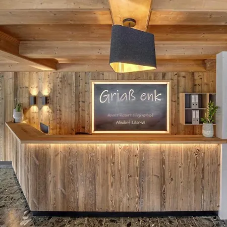 Appartement In Zillertal Near Spieljochbahn Fügen